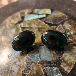 Elegant Green Earrings